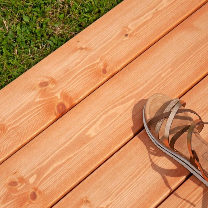 Lame De Terrasse écologique HEARTWOOD - Pin Rouge Du Nord 99% Duramen 3 Lame De Terrasse écologique HEARTWOOD - Pin Rouge Du Nord 99% Duramen – Image 3